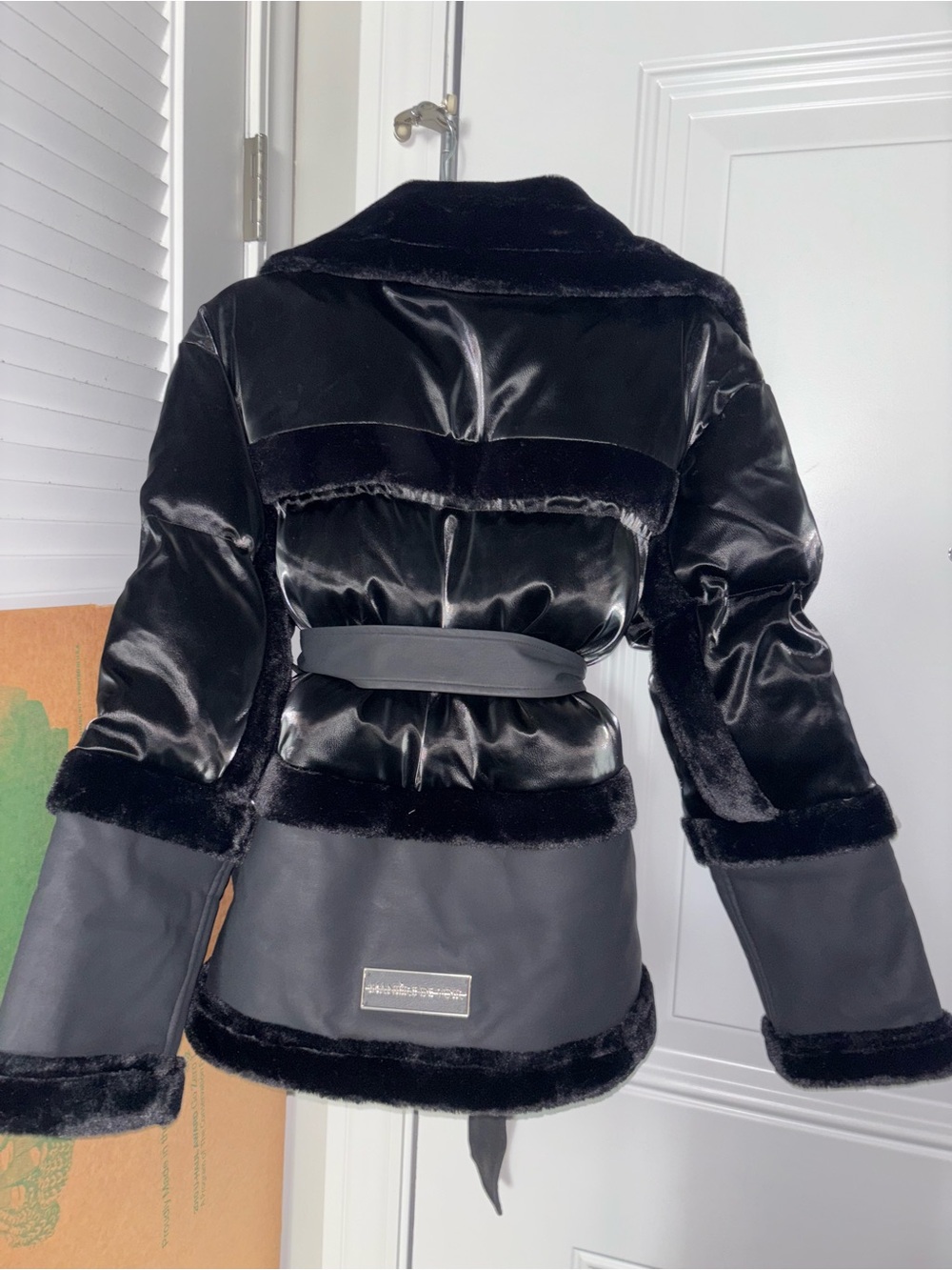 Manière De Voir Black Faux-Fur Trim Belted Women's Jacket - Picture 10 of 11